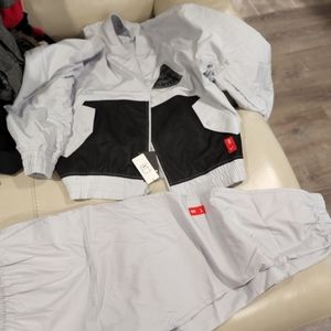 NIKE XL KYRIE IRVING SHADOW GREY HOODED SWEATSUIT